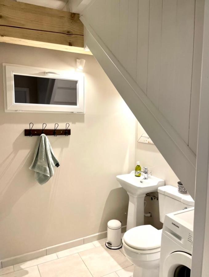 Cosy Camon Bolt-Hole 아파트 외부 사진